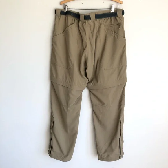 L.L. Bean Men’s Zip-Leg Convertible Pants Sz Large Short - Picture 13 of 14